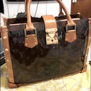 Meet your Posher, Liberty